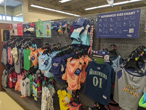 Pet Supply Store «Petco Animal Supplies», reviews and photos, 1619 SE Ensign Ln, Warrenton, OR 97146, USA