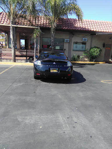 Car Wash «State College Car Wash», reviews and photos, 400 N State College Blvd, Anaheim, CA 92806, USA