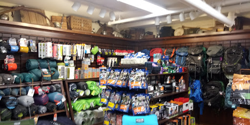 General Store «Mast General Store Winston-Salem», reviews and photos, 516 Trade St NW, Winston-Salem, NC 27101, USA