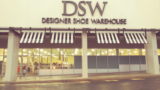 Shoe Store «DSW Designer Shoe Warehouse», reviews and photos, 3638 Welsh Rd, Willow Grove, PA 19090, USA