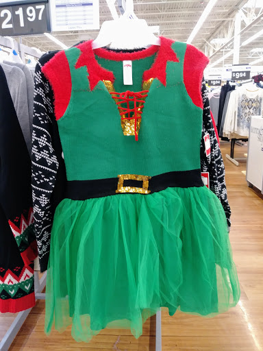 Department Store «Walmart Supercenter», reviews and photos, 632 Grassfield Pkwy, Chesapeake, VA 23322, USA