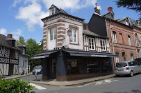 Photos du propriétaire du Restaurant L' Atelier Du Bon Gout à Saint-Georges-du-Vièvre - n°3