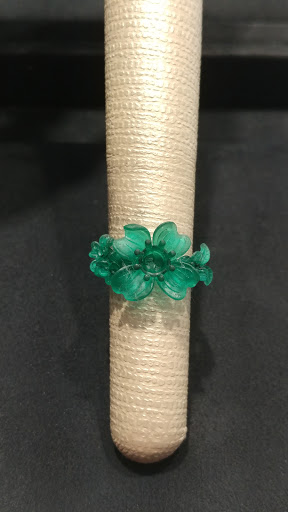 Jewelry Store «Kay Jewelers», reviews and photos, 7600 Kingston Pike, Knoxville, TN 37919, USA