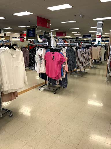 Department Store «Marshalls», reviews and photos, 411 Barnum Ave, Stratford, CT 06614, USA