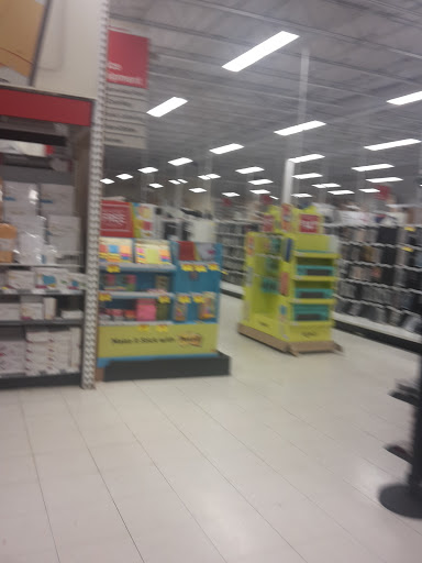 Office Supply Store «Office Depot», reviews and photos, 5420 S Lake Park Ave, Chicago, IL 60615, USA
