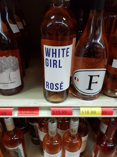 Wine Store «Wine Outlet», reviews and photos, 10 Meadowlands Pkwy, Secaucus, NJ 07094, USA