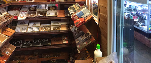 Vaporizer Store «Tobacco King & Vape King», reviews and photos, 1609 S Glebe Rd, Arlington, VA 22204, USA