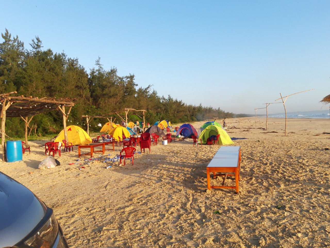 Φωτογραφία του Chau Tan Beach με μακρά ευθεία ακτή