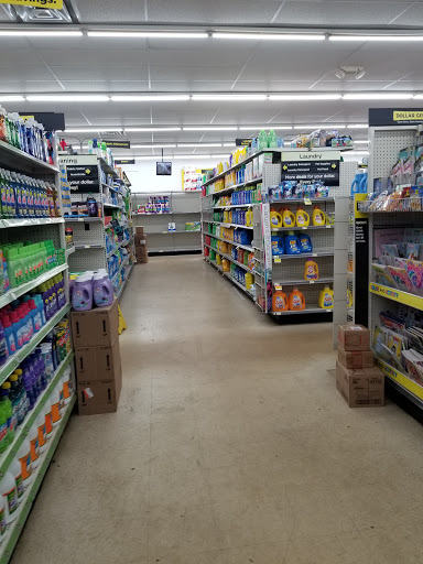 Discount Store «Dollar General», reviews and photos, 692 Theodore St, Joliet, IL 60435, USA