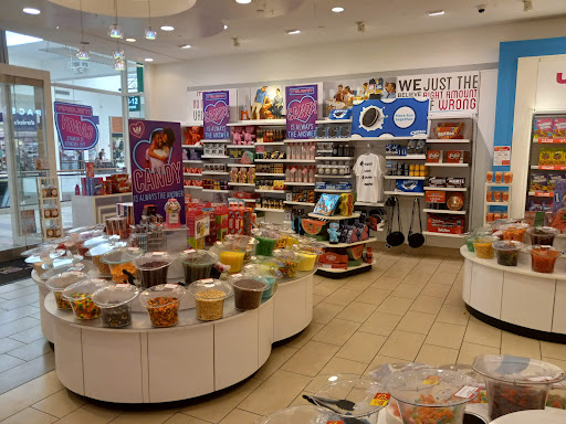 Shopping Mall «Aventura Mall», reviews and photos, 19501 Biscayne Blvd, Aventura, FL 33180, USA