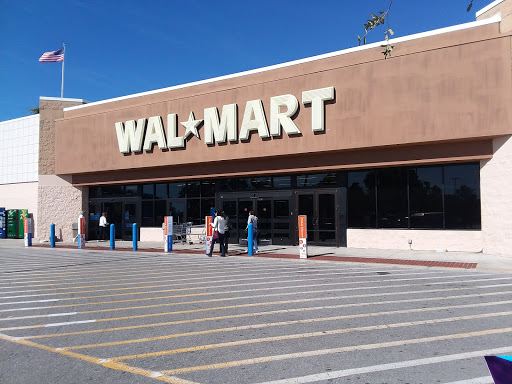 Discount Store «Walmart», reviews and photos, 3451 Tamiami Trail E, Naples, FL 34112, USA