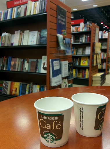 Book Store «Barnes and Noble», reviews and photos, 625 Monroe St NE, Washington, DC 20017, USA