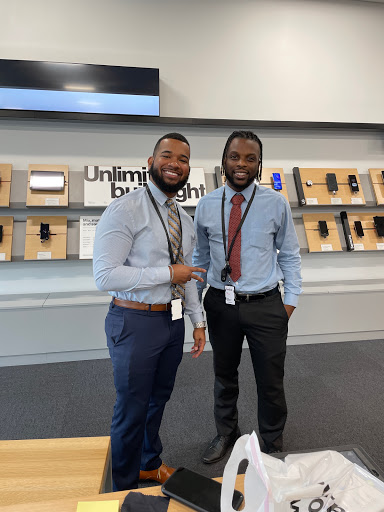 Cell Phone Store «Verizon Authorized Retailer – Cellular Sales», reviews and photos, 8255 Lee Vista Blvd j, Orlando, FL 32829, USA