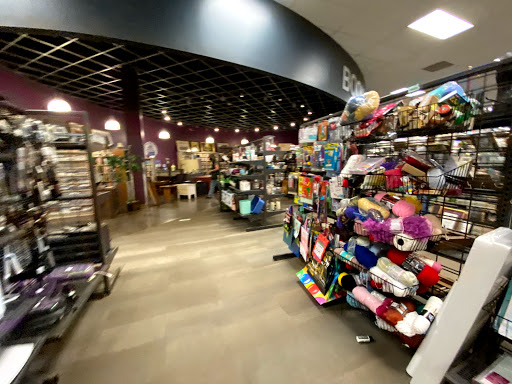 Thrift Store «Discover Goodwill Circle Retail Center», reviews and photos, 2007 S Circle Dr, Colorado Springs, CO 80906, USA