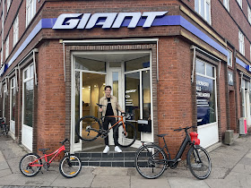 Giant Store Andreas Lund