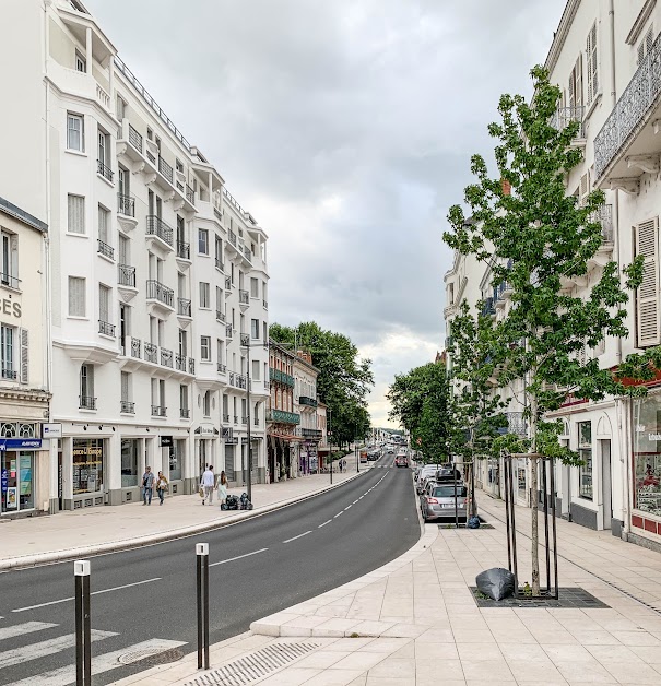 Agence de l'Europe à Vichy (Allier 03)