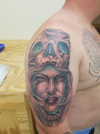 Tattoo Shop «Agape Ink Tattoo & Piercings», reviews and photos, 669 Atlanta Highway Southeast A, Winder, GA 30680, USA