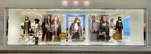 Clothing Store «Forever 21», reviews and photos, 2121 E Montclair Plaza Ln, Montclair, CA 91763, USA