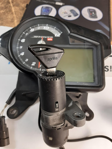 Locksmith «Master Locksmith», reviews and photos, 10040 Arlington Ave, Riverside, CA 92503, USA