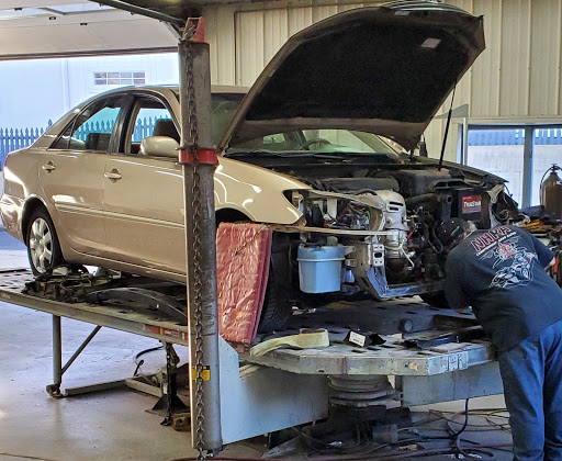 Auto Body Shop «New Fairfield Auto Body», reviews and photos, 11 Saw Mill Rd, New Fairfield, CT 06812, USA