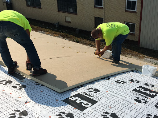 Roofing Contractor «Guarantee Roofing», reviews and photos, 1240 Hulman St, Terre Haute, IN 47802, USA