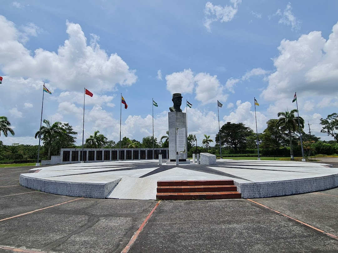 Monumento de los Heroes Caidos