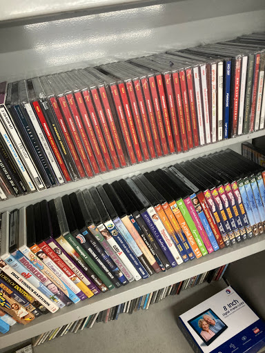 Thrift Store «OC Goodwill Store & Donation Center», reviews and photos, 9079 Adams Ave, Huntington Beach, CA 92646, USA