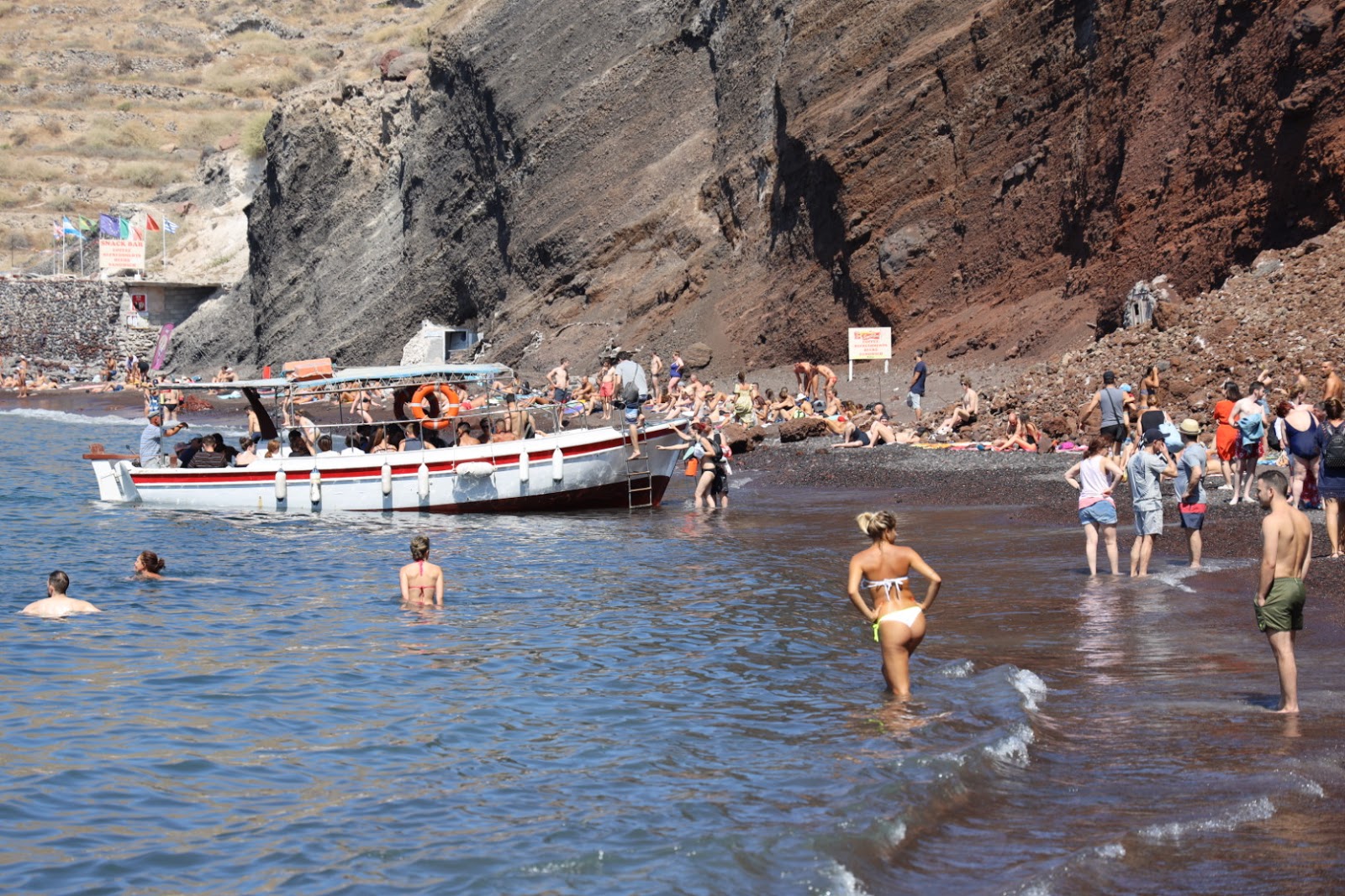 Red beach photo #18