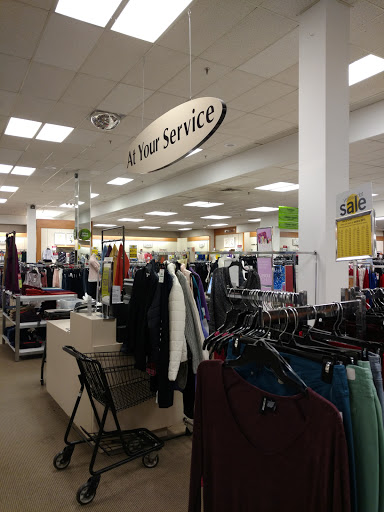 Department Store «Bon-Ton», reviews and photos, 751 N West End Blvd, Quakertown, PA 18951, USA