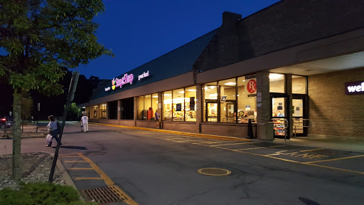 Super Stop & Shop, 475 NY-17M, Monroe, NY 10950, USA, 