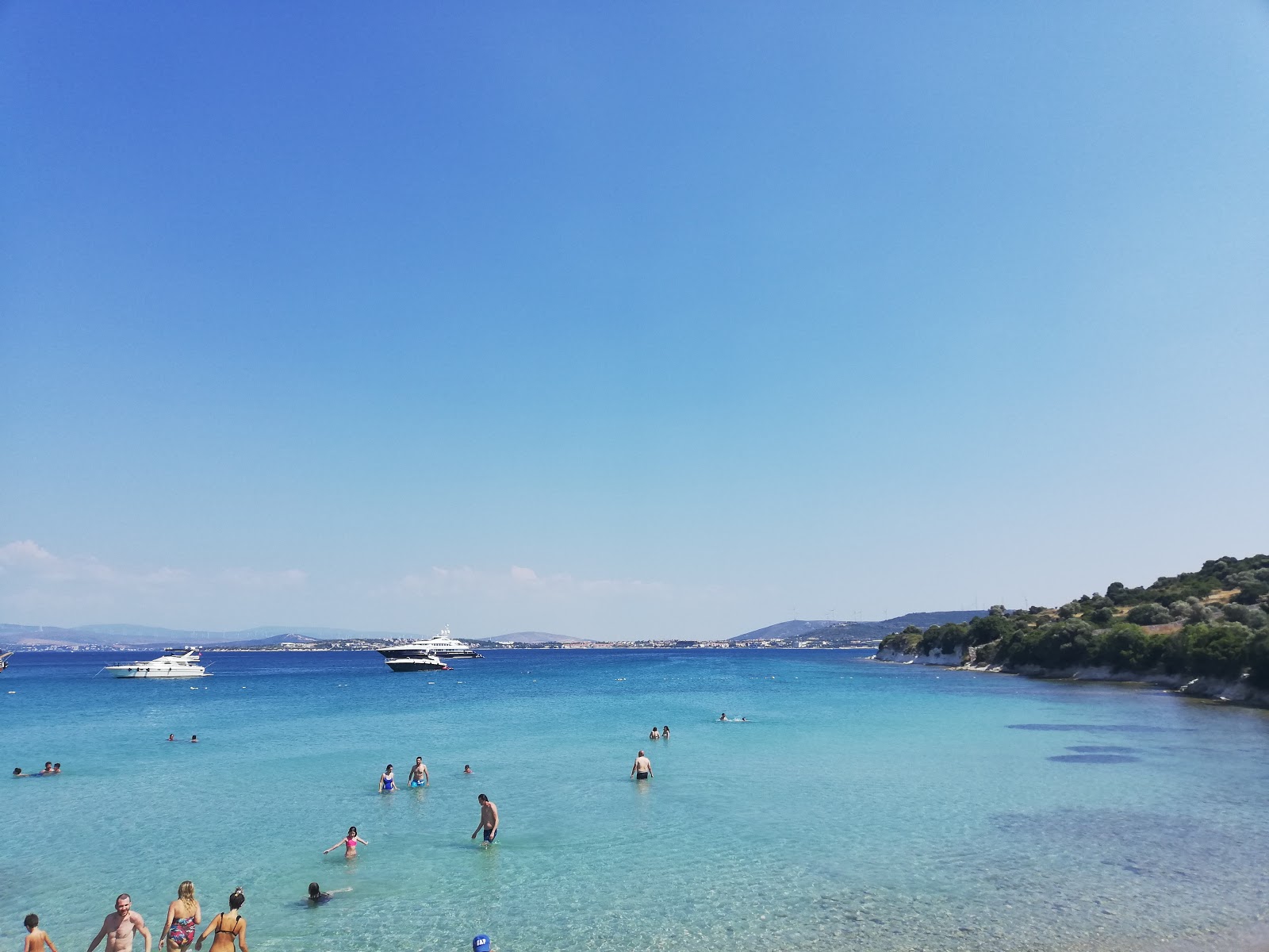 Sera Beach photo #8