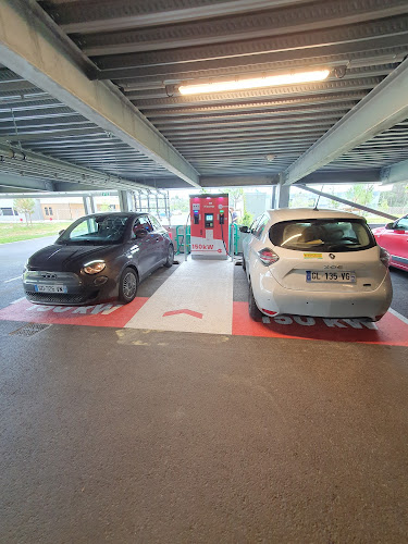 Borne de recharge de véhicules électriques Bump Station de recharge Mérignac