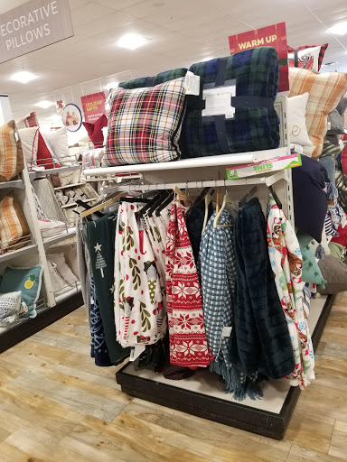 Shopping Mall «Brookside Marketplace», reviews and photos, 7212 W 191st St, Tinley Park, IL 60487, USA