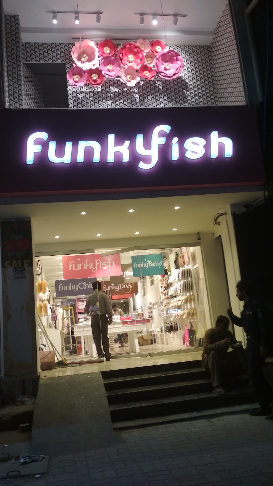 Funky Fish F-10