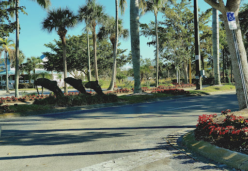 Outlet Mall «Sanibel Outlets», reviews and photos, 20350 Summerlin Rd, Fort Myers, FL 33908, USA