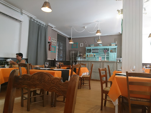 Información y opiniones sobre El Estudiante de Úbeda