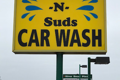 Soap N Suds Car Wash