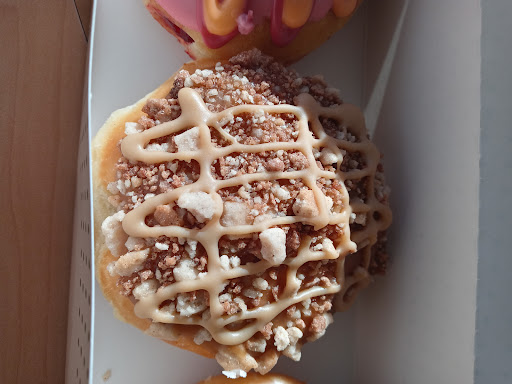 Donut Shop «Krispy Kreme», reviews and photos, 4198 Hacks Cross Rd, Memphis, TN 38125, USA