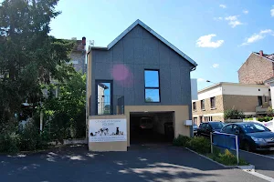 Voltaire Veterinary Clinic image