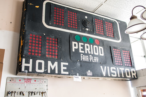 Thrift Store «Pocket Change Thrift, Antiques, and re-purpose store», reviews and photos, 1300 E State St, Alliance, OH 44601, USA