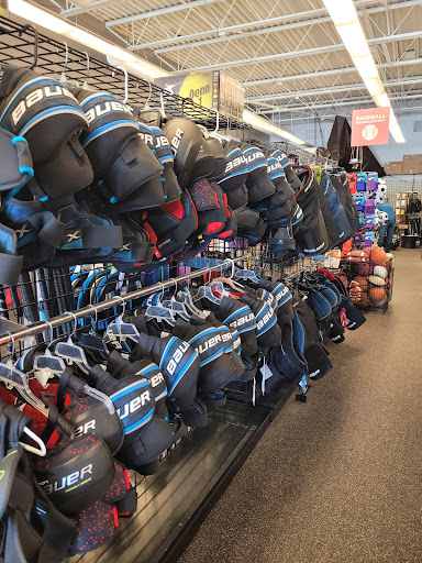 Sporting Goods Store «Play It Again Sports», reviews and photos, 1213 W 14 Mile Rd, Clawson, MI 48017, USA