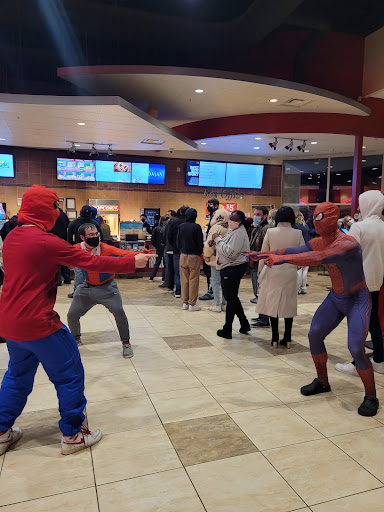 Movie Theater «Goodrich Savoy 16 IMAX», reviews and photos, 232 Burwash Ave, Savoy, IL 61874, USA