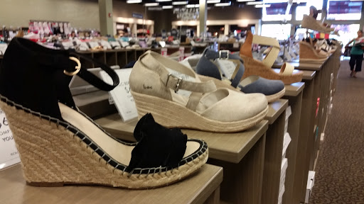 Shoe Store «DSW Designer Shoe Warehouse», reviews and photos, 1015 Cochrane Rd, Morgan Hill, CA 95037, USA