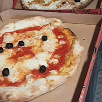 Plats et boissons du Restaurant Camion Pizza Vesuvio à Porto-Vecchio - n°8