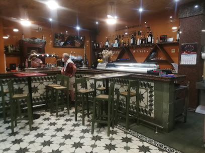 Bar restaurante La Corcha - C. Juan Pérez Arriete, 21, 11204 Algeciras, Cádiz, Spain