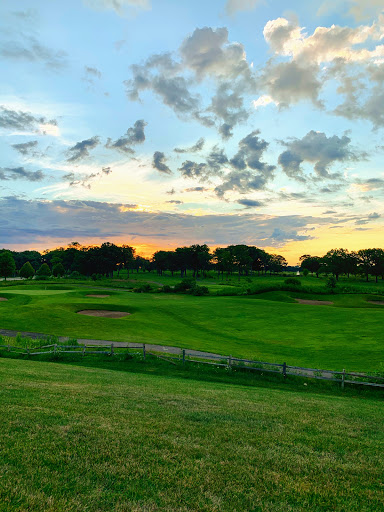 Golf Course «Phillips Park Golf Course», reviews and photos, 1001 Hill Ave, Aurora, IL 60510, USA