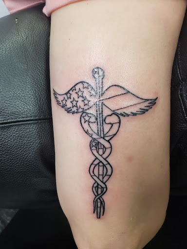 Tattoo Shop «Diamond Tattoos», reviews and photos, 7870 Culebra Rd #23, San Antonio, TX 78251, USA