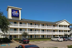 InTown Suites Extended Stay Houston TX - Hobby Airport image