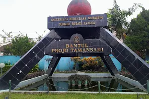 Taman Bank Indonesia Bantul Projo Tamansari image