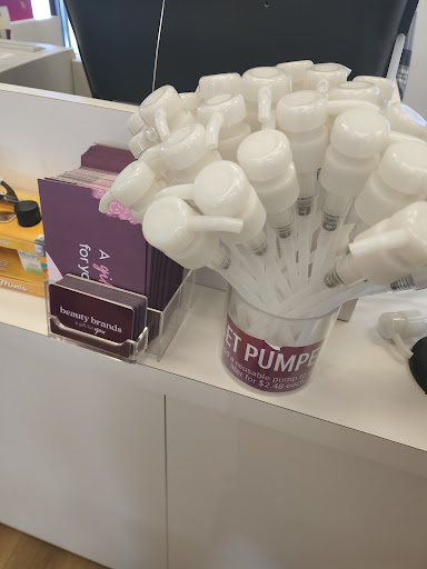 Beauty Salon «Beauty Brands», reviews and photos, 3110 Green Mt Crossing Dr, Shiloh, IL 62269, USA